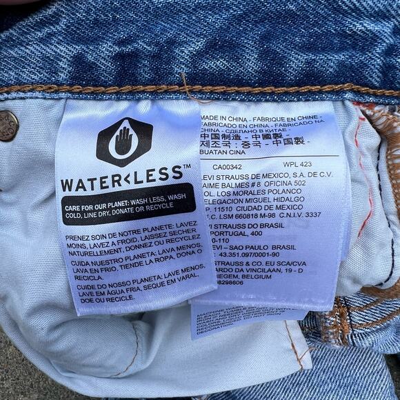 Levi's Spellout Side Ribbon 501 Fray Hem Button Fly Cutoff Jean Shorts Size 27 - Picture 5 of 7